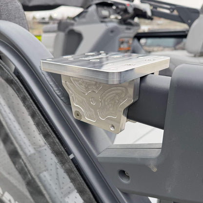Downrigger mounting plate for Seadoo Switch